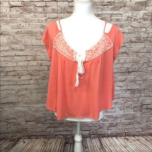 Miley & Molly Off-Shoulder Top | Coral | Keyhole with Tassel | Size Large | EUC